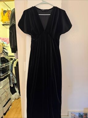 Zara Black Velvet V-Neck Maxi Dress